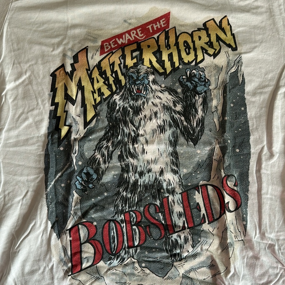 Disney tee - Picture 2 of 2